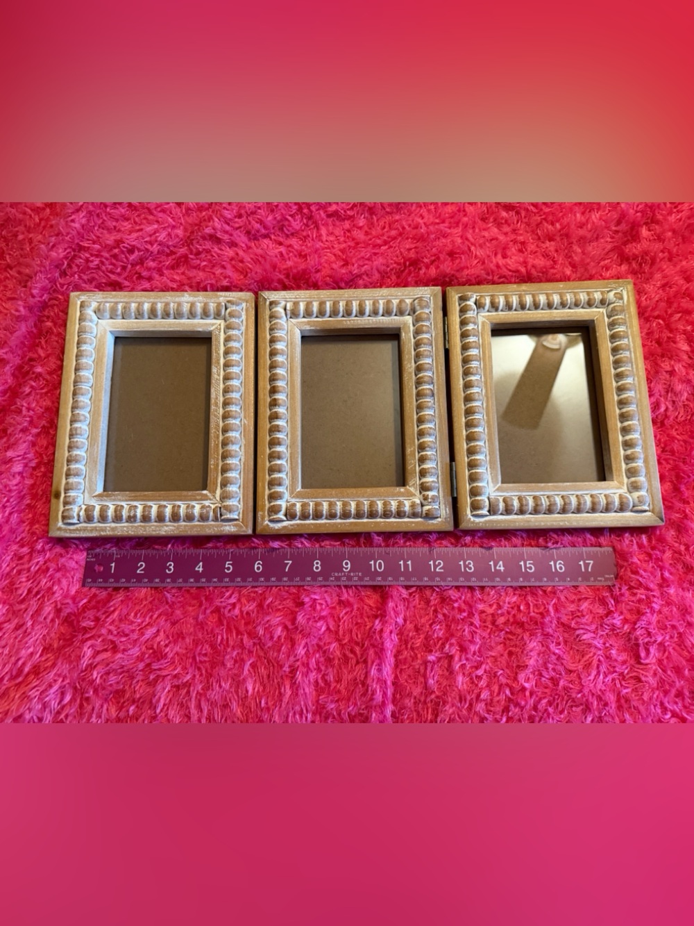 Decorative 4x6 Triple Frame